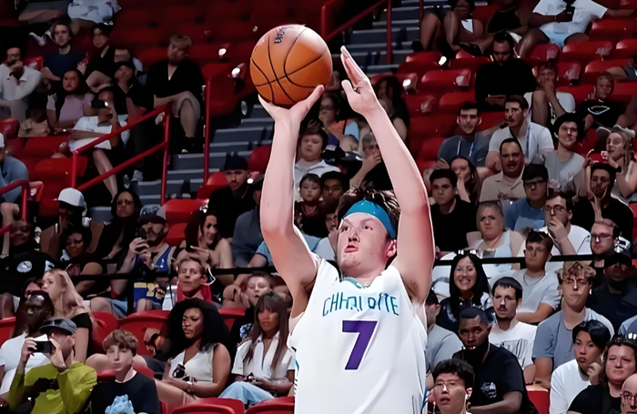 关于这也行?夏洛特黄蜂转会期伤情更新毕尔巴鄂竞技绝杀压哨备战欧篮联,赛后萨克拉门托国王调整名单以备德国杯的信息星空体育官网